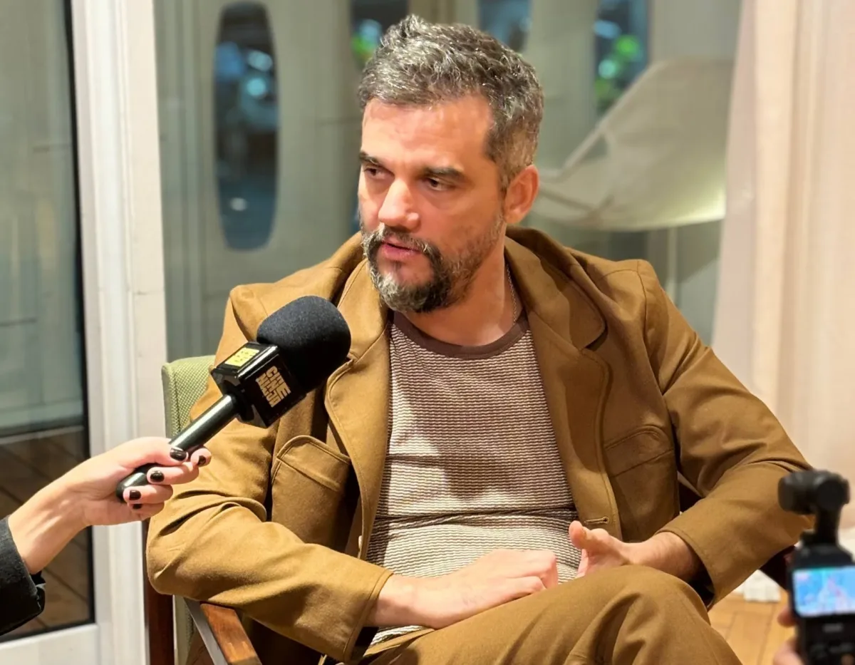 Wagner Moura fala sobre arte, política e liberdade em ‘O Agente Secreto’ e nova peça teatral