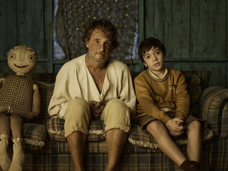 A cura pelo afeto e a poesia visual de ‘O Filho de Mil Homens’