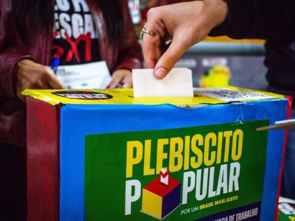 Plebiscito Popular termina com mais de 2,1 milhões de votos e pressiona o Congresso Nacional