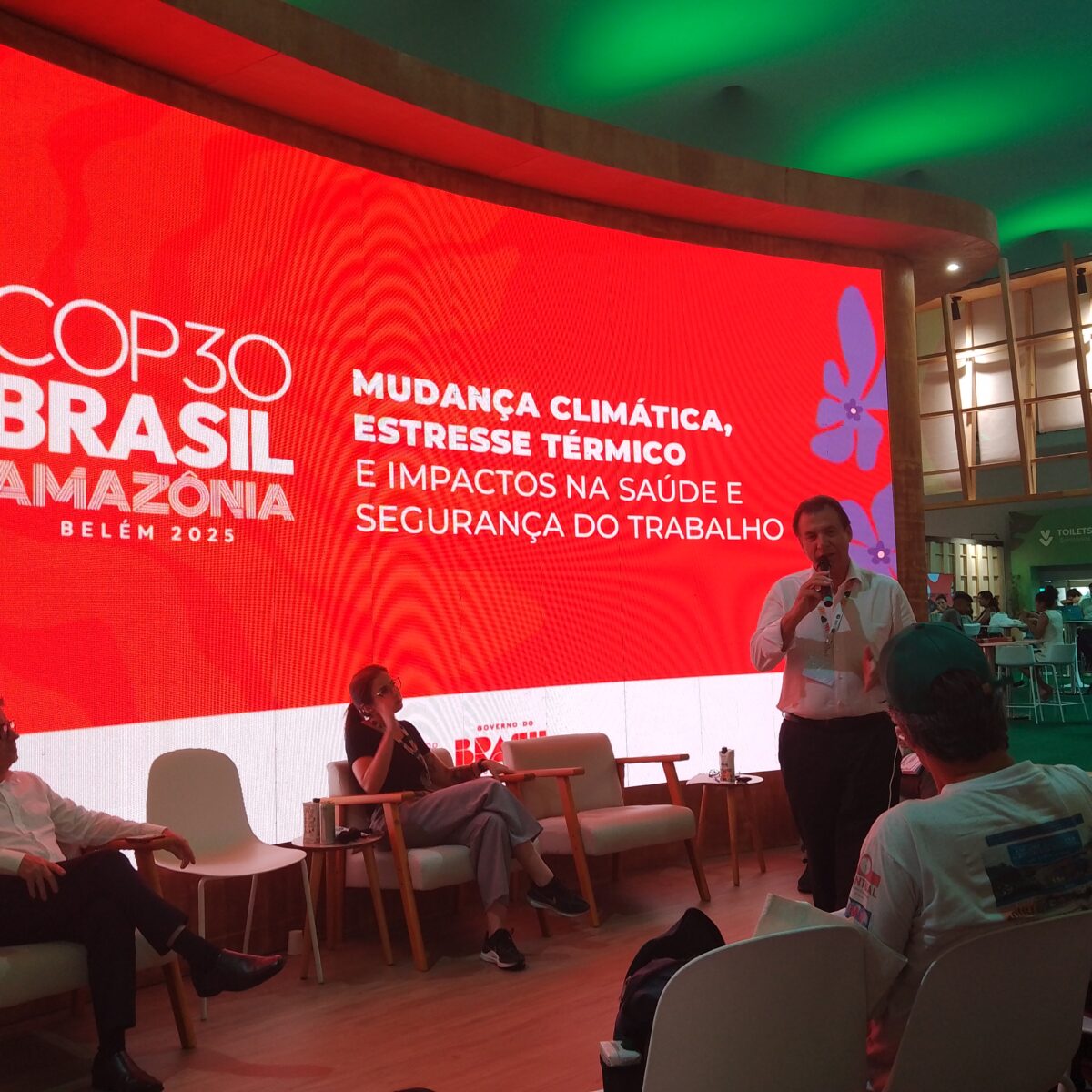 Trabalhadores enfrentam mais riscos com a alta das temperaturas e ondas de calor