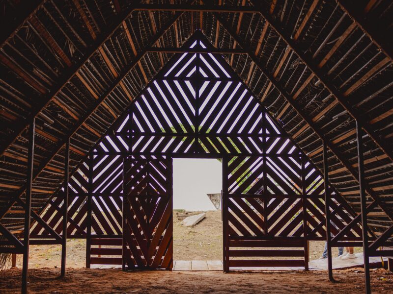 O problema não é entrar — é invadir: As fronteiras da convivência segundo lideranças indígenas na COP30