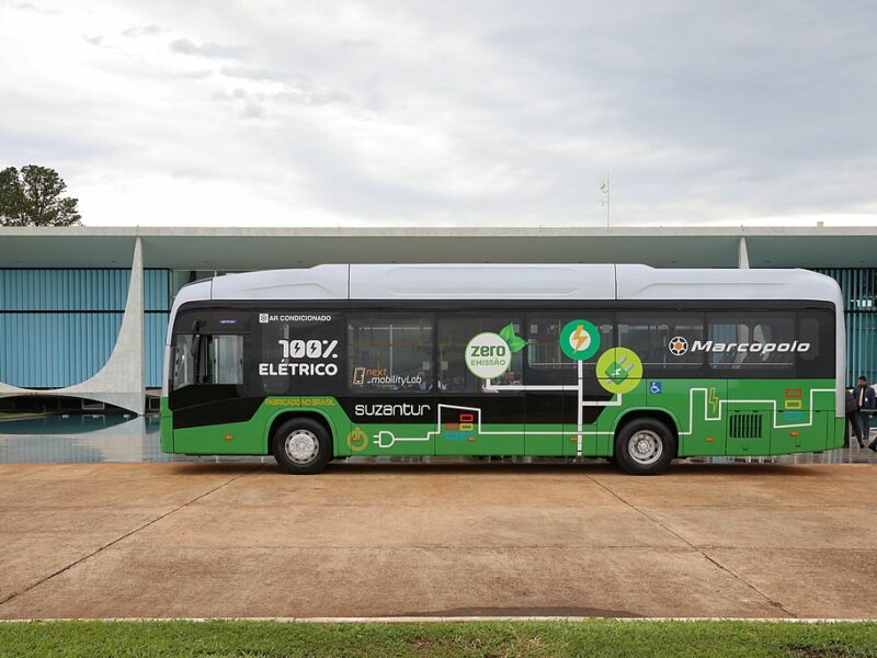 Rumo à eletrificação, Brasil se prepara para a descarbonização do transporte público 