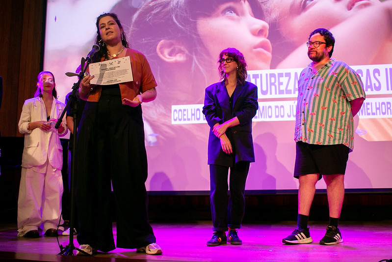 ‘A Natureza das Coisas Invisíveis’ conquista o prêmio de Melhor Filme no 33º MixBrasil