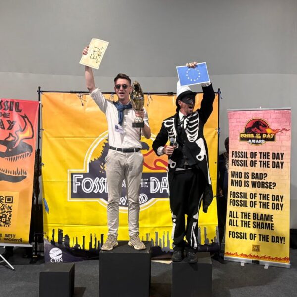 Fóssil do Dia: Dos EUA à União Europeia, mais nações “conquistam” antiprêmio