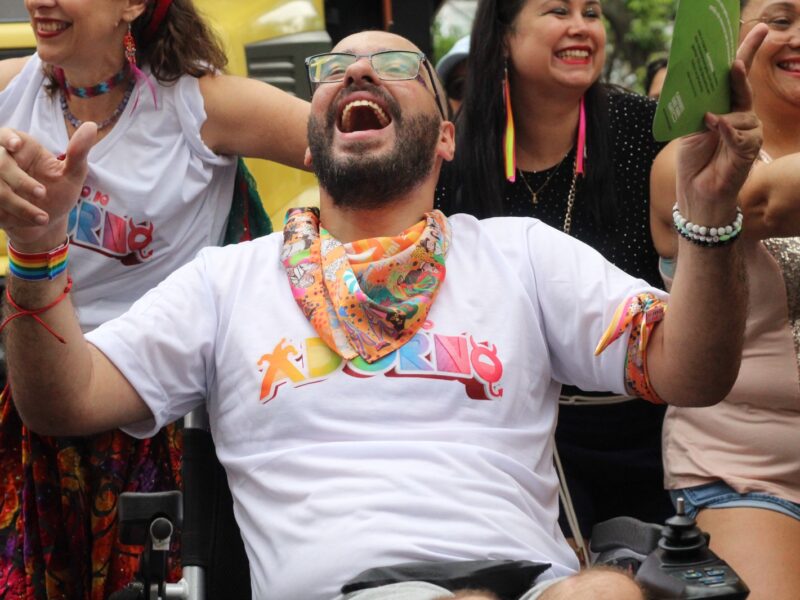 Iniciativas da Folia: Blocos mostram que Carnaval de SP também é para pessoas com deficiência