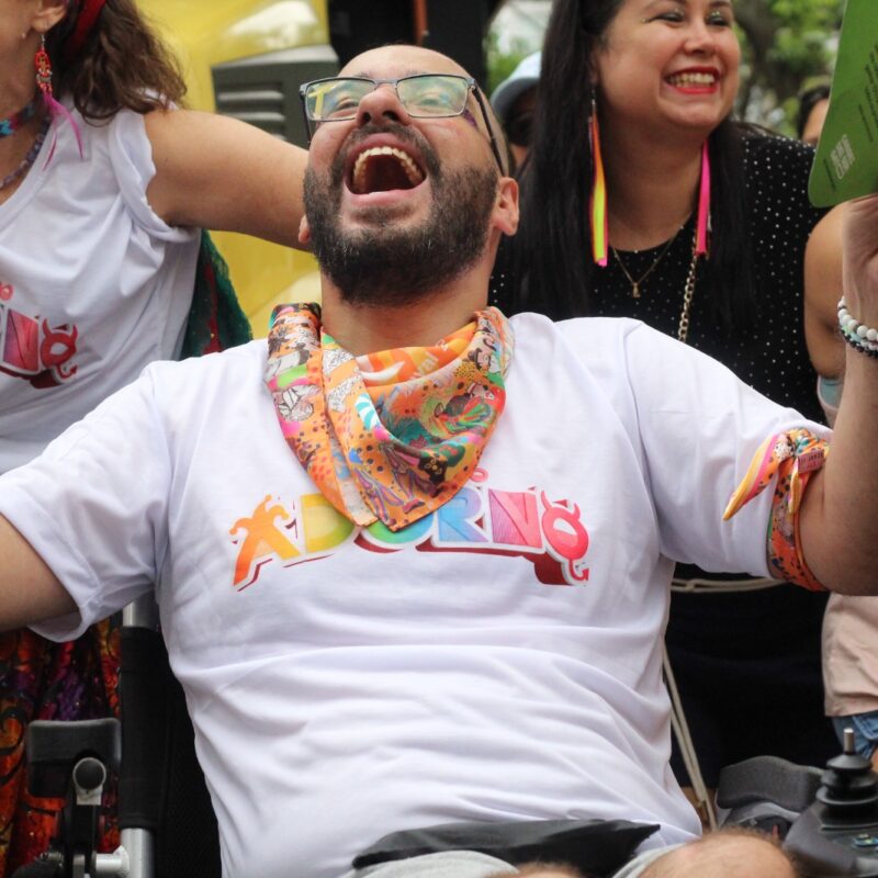 Iniciativas da Folia: Blocos mostram que Carnaval de SP também é para pessoas com deficiência