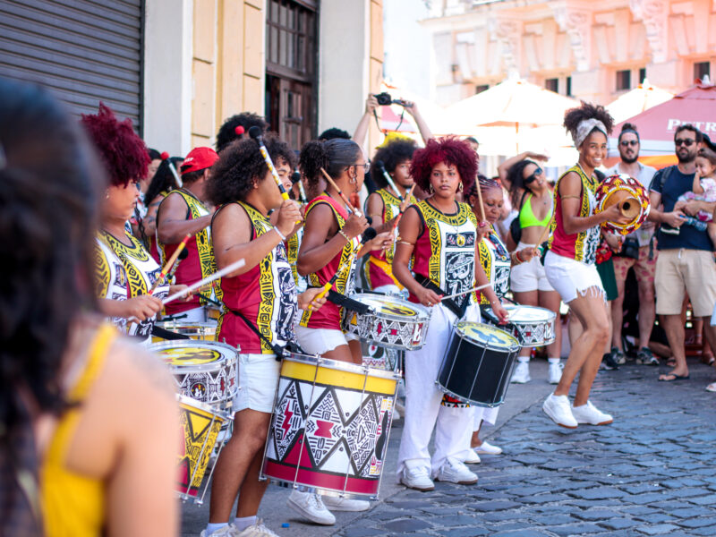 Afropretinhosidade: carnaval e ancestralidade como forma de luta e resistência
