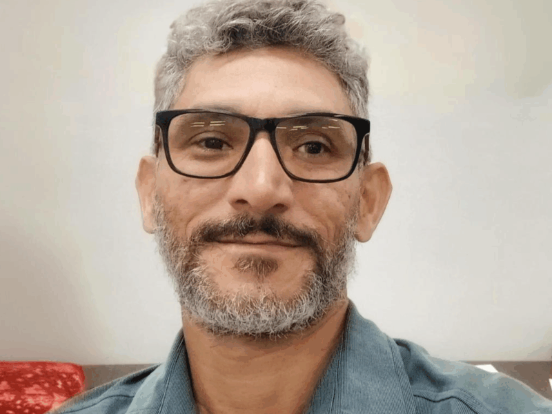 Eleazar Carrias: a literatura como um gesto de resistência, rigor e sensibilidade