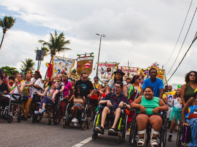 Para nós, pessoas com deficiência, até pular Carnaval é um ato de resistência