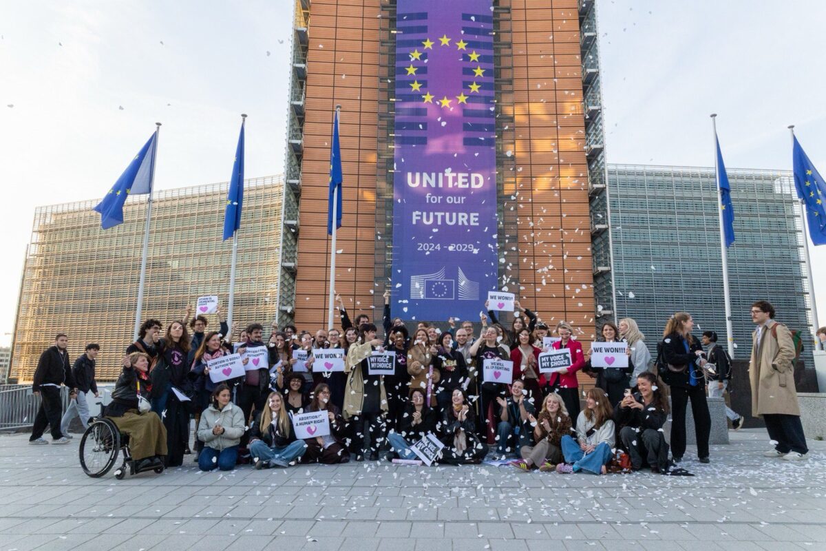 UE amplia fundos para garantir acesso ao aborto seguro após campanha cidadã