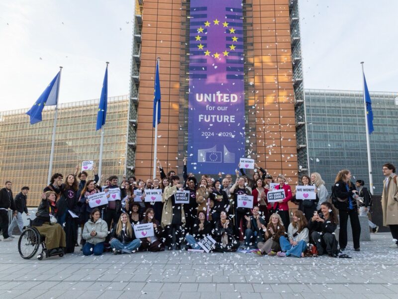 União Europeia amplia fundos para garantir acesso ao aborto seguro após campanha cidadã