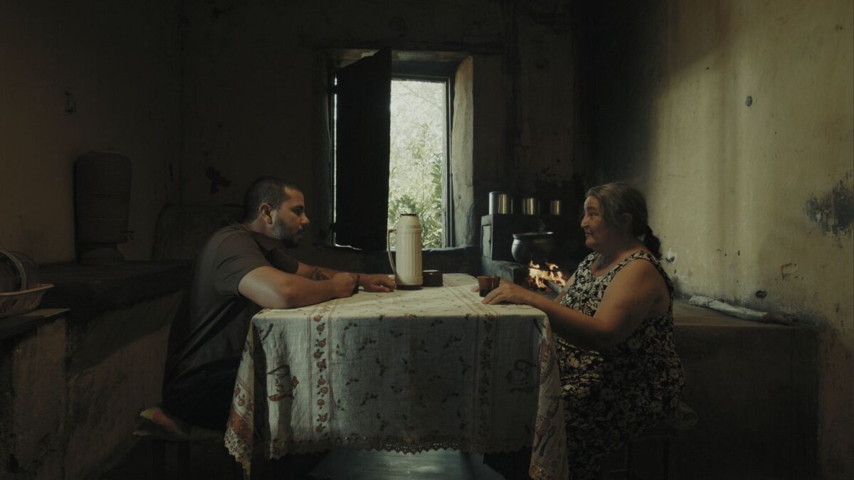 ‘Umbuzeiro’ aborda as marcas psíquicas da violência contra a mulher no interior do Nordeste