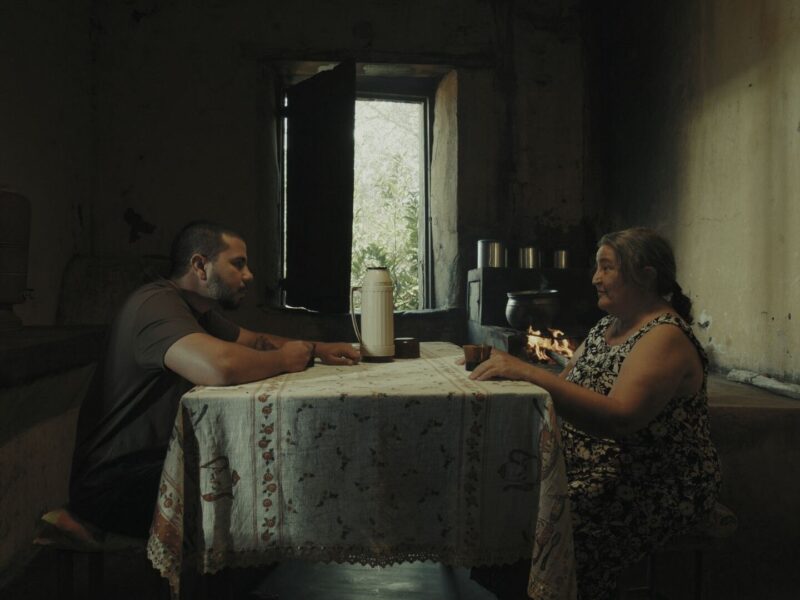 ‘Umbuzeiro’ aborda as marcas psíquicas da violência contra a mulher no interior do Nordeste