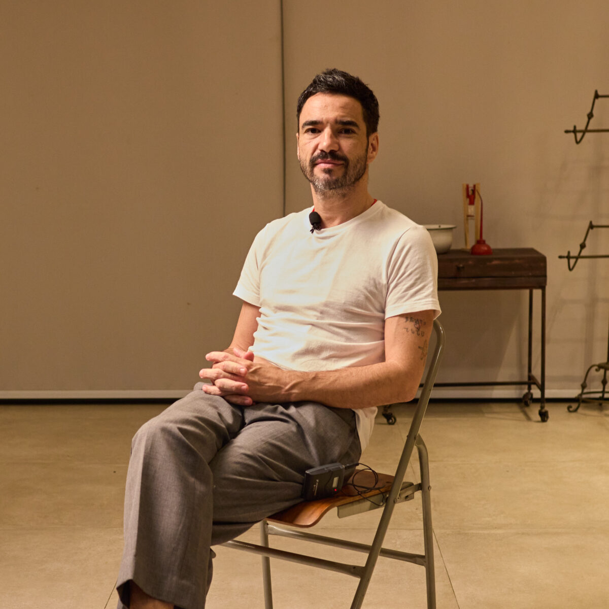 Caio Blat cobra regulamentação dos streamings e alerta: ‘Estamos perdendo direitos no audiovisual’