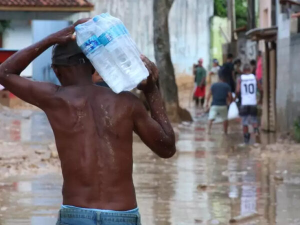 Calor extremo atinge mais pessoas negras e expõe desigualdade climática no Brasil 
