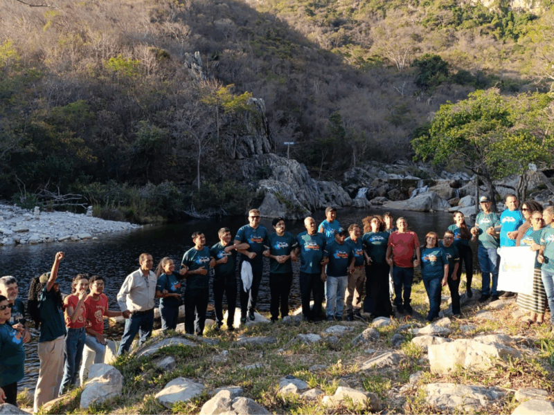 No Norte de Minas Gerais, rio Mosquito conquista o direito de nutrir e ser nutrido