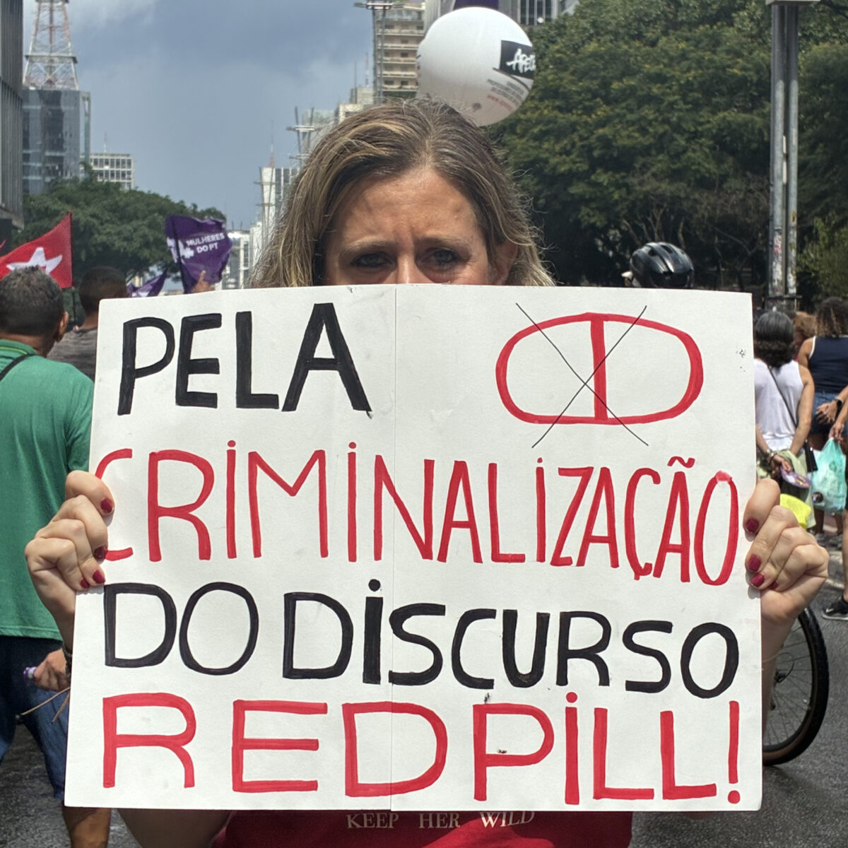 Luta contra a misoginia: conheça os 36 projetos de lei que podem criminalizar o ódio contra mulheres