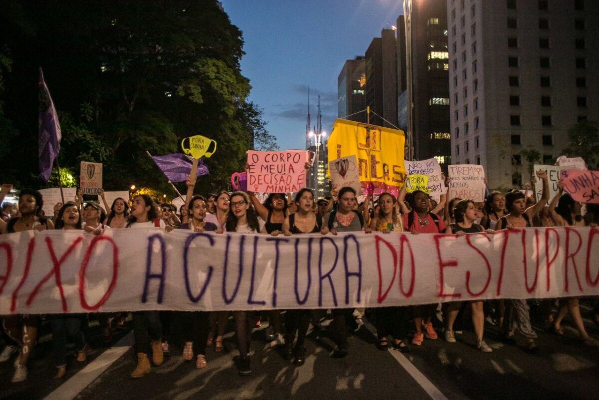 Atos do 8M mobilizam o Brasil e o mundo contra a violência e a misoginia