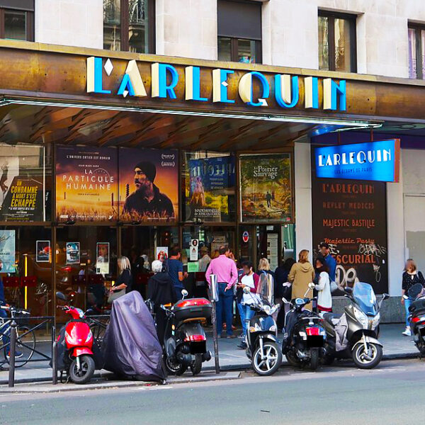 Giro Cine Ninja Europa: Festival de Cinema Brasileiro de Paris aposta na força da música, comédia e memória