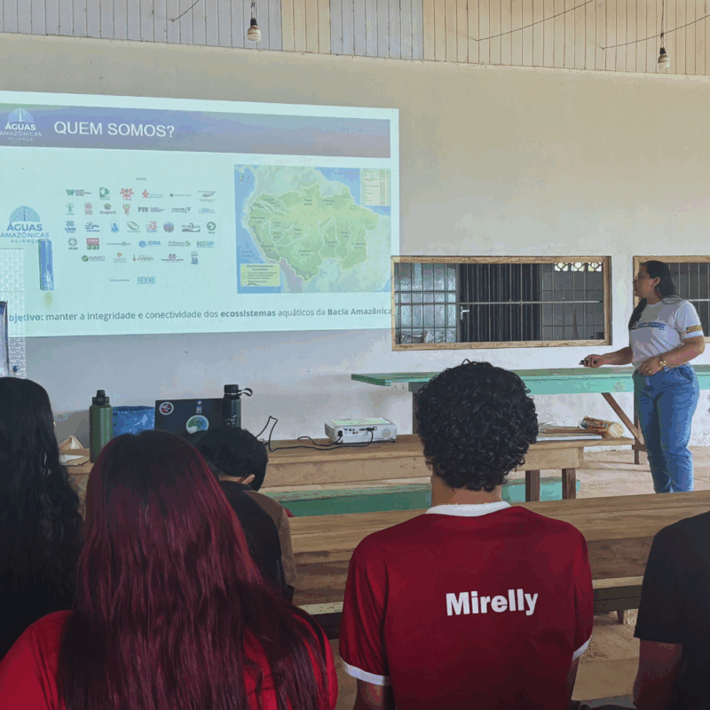 Projeto capacita jovens ribeirinhos para monitorar pesca em Rondônia