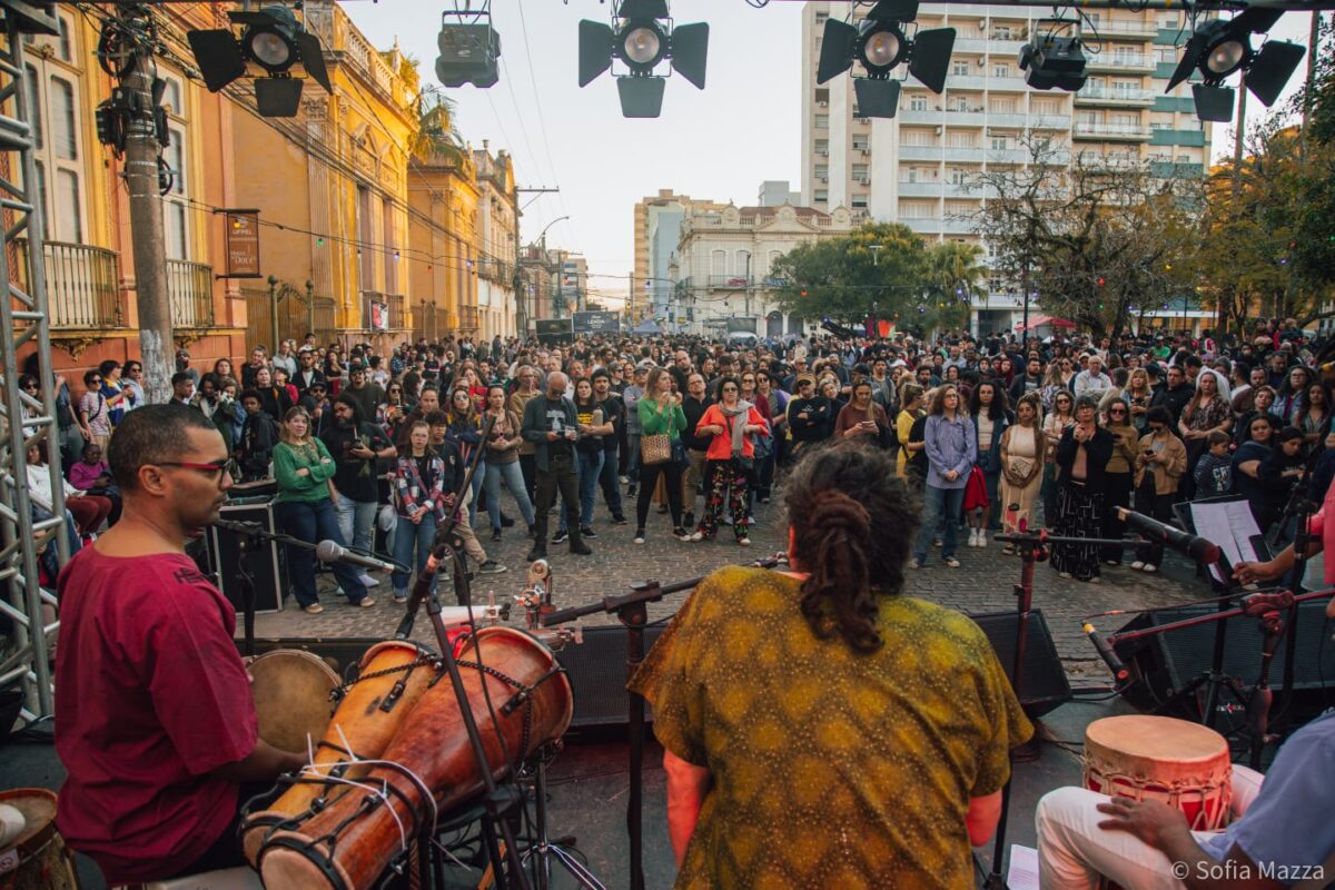 Festival celebra 13 anos de Sofá na Rua