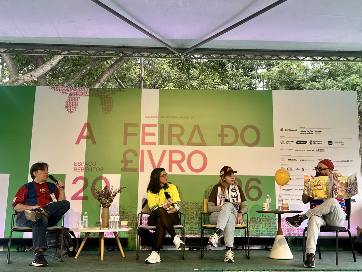 Autores defendem mais representatividade no futebol e na literatura infantil durante debate na Feira do Livro