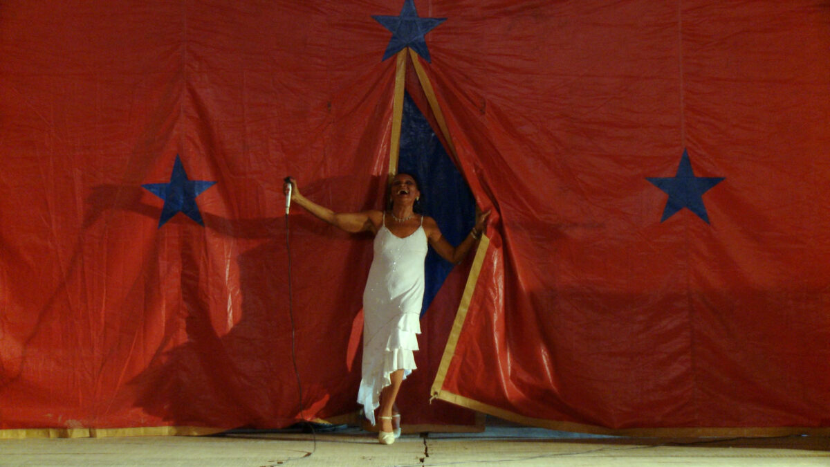 Nos cinemas: Confira os filmes que entram em cartaz nesta quinta (14)