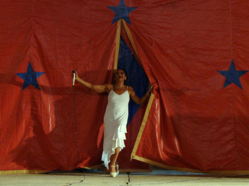 Nos cinemas: Confira os filmes que entram em cartaz nesta quinta (14)