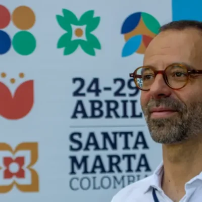 Cientista defende cancelar contratos fósseis e diz que não ‘há tempo’ para transição em diferentes velocidades