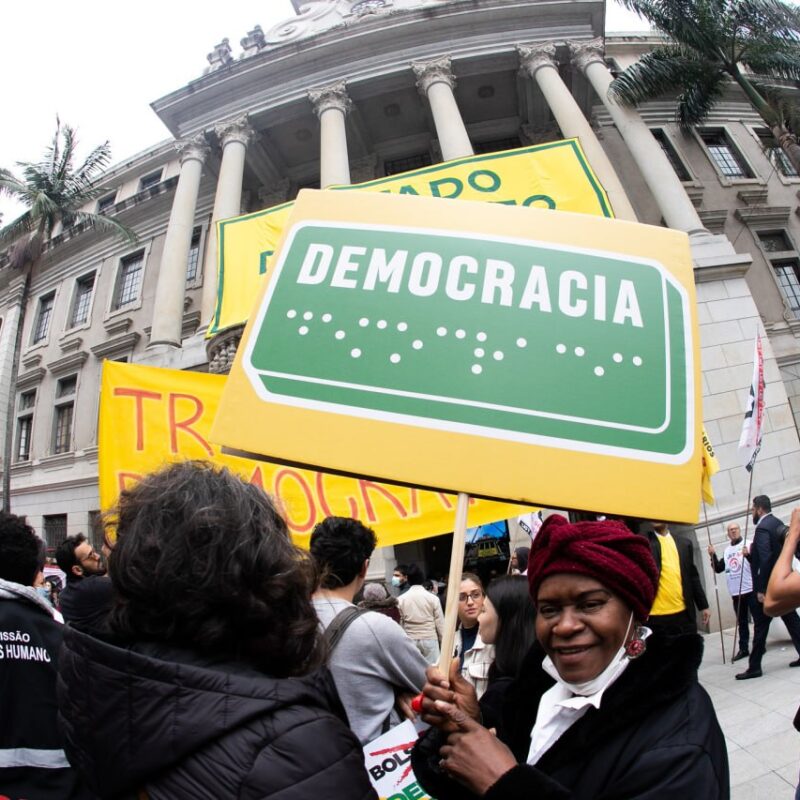 Mais de 600 pesquisadores lançam contra-manifesto pelo pluralismo com igualdade democrática nas universidades