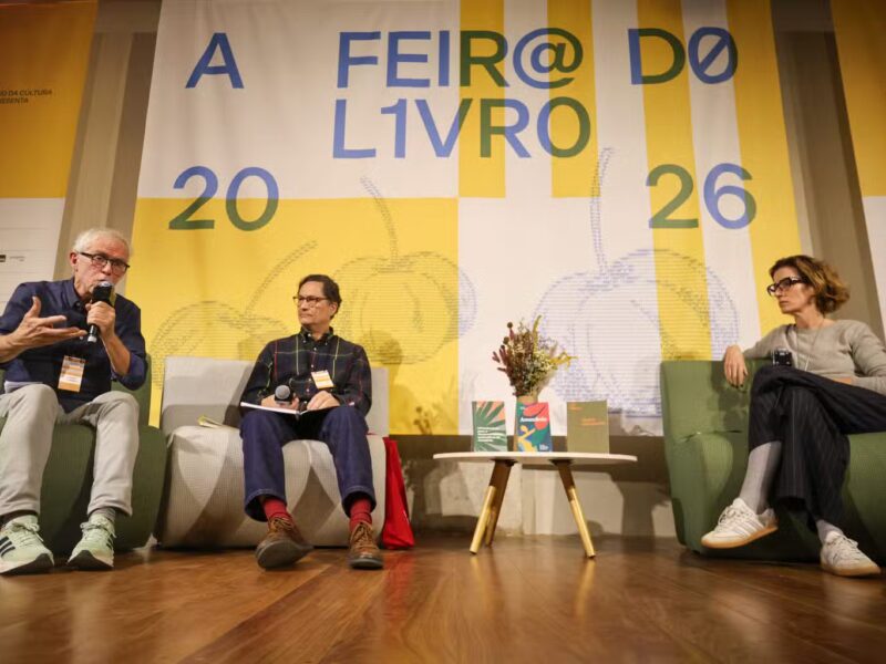 Especialistas defendem novo modelo econômico para garantir o futuro da Amazônia na Feira do Livro de SP