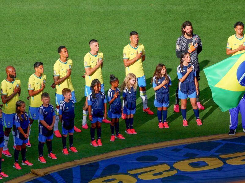 O trecho que quase ninguém canta: a história da introdução do Hino Nacional