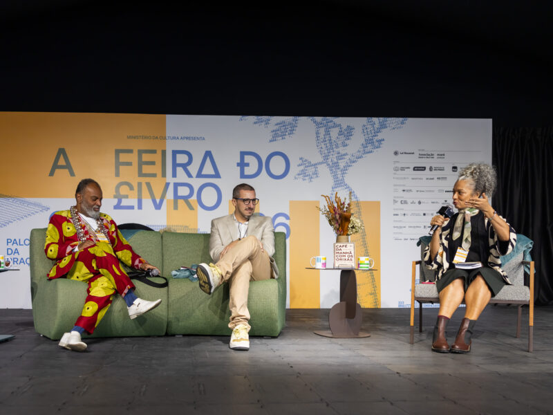 Reencantar e resistir pela espiritualidade, pela política e pelo direito de sentir