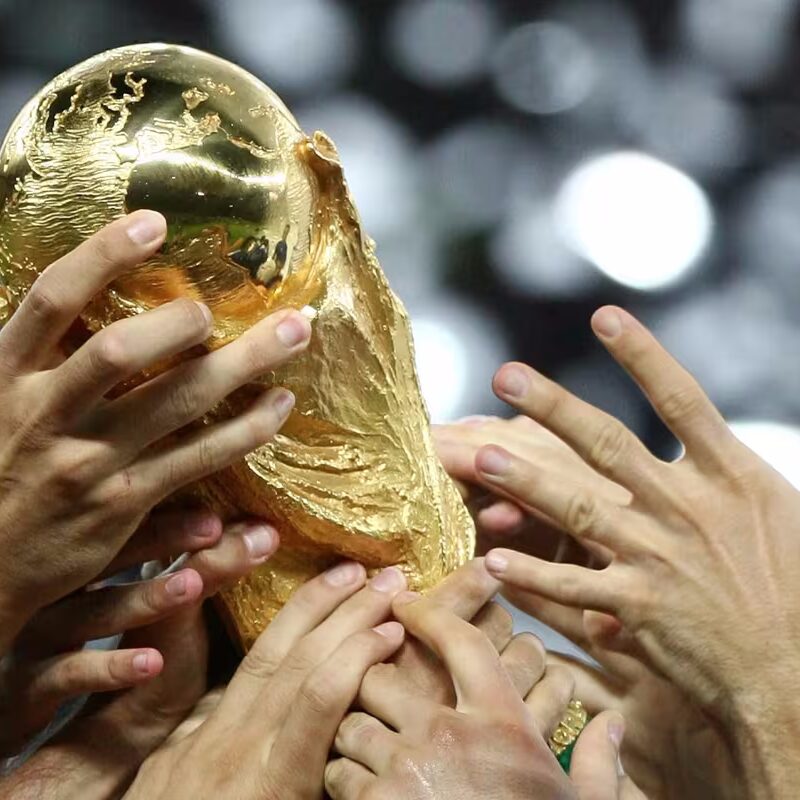 Das bets às dívidas: quem lucra com a Copa?
