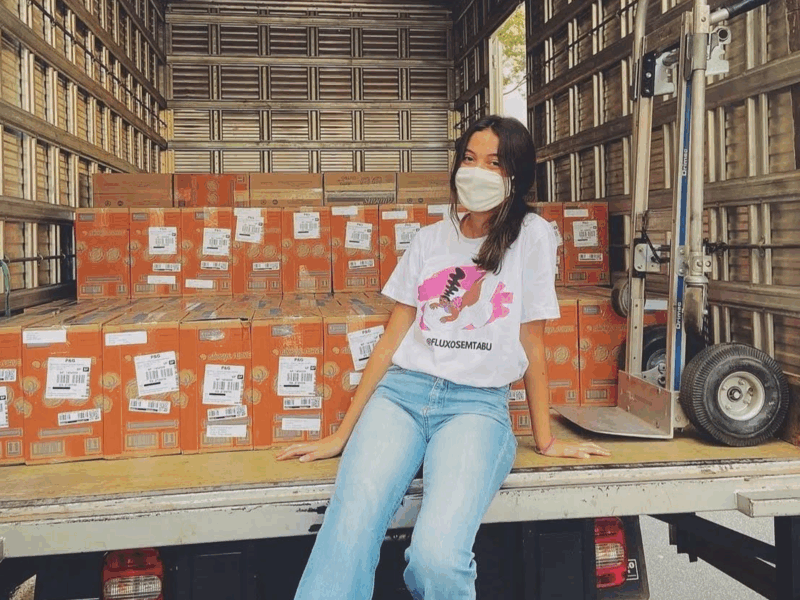 Fluxo Sem Tabu: Como uma jovem de 16 anos criou um projeto que garante a dignidade menstrual