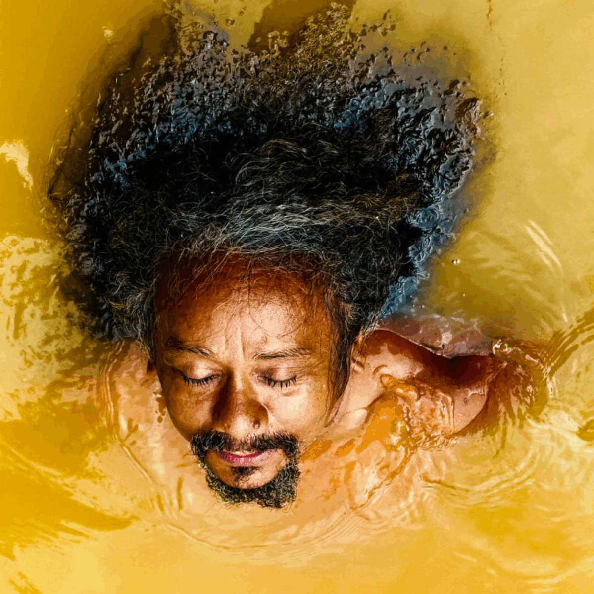 CAIXA Cultural Curitiba recebe Chico César com show de lançamento de “FOFO”