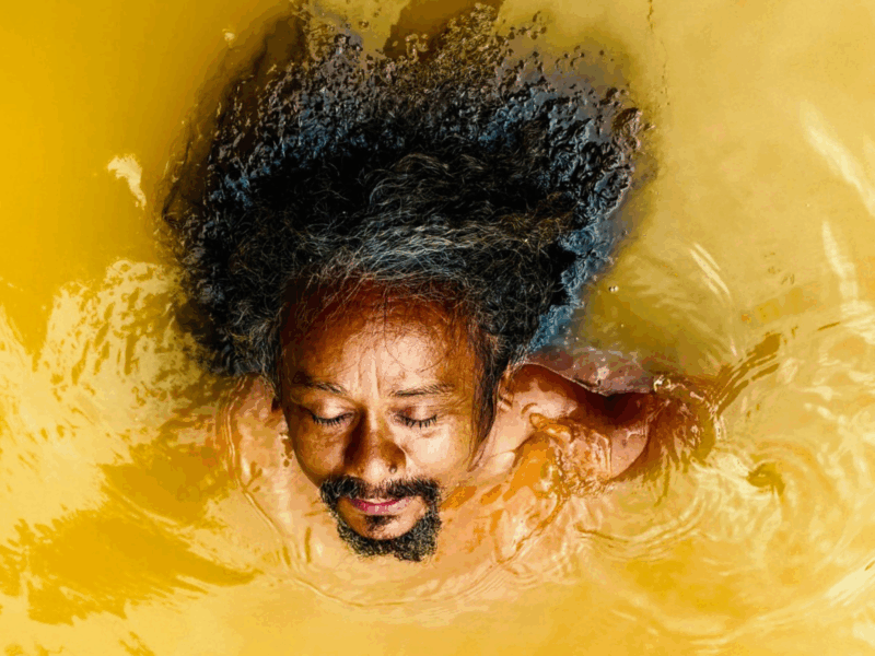 CAIXA Cultural Curitiba recebe Chico César com show de lançamento de “FOFO”