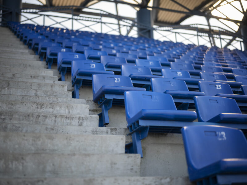 A Copa dos milionários: o futebol já não cabe no bolso do torcedor