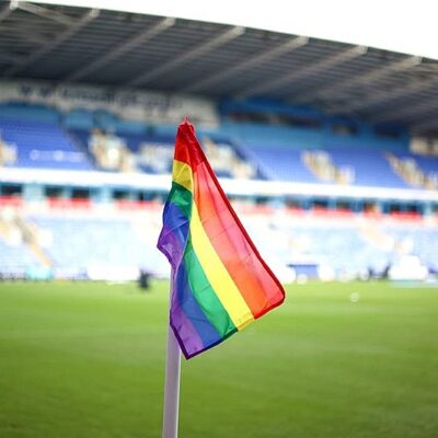 Futebol avança na diversidade LGBTQIA+, mas ainda convive com tabus históricos