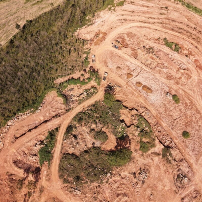 Comitiva federal visita o Sul de Minas em meio à expansão da mineração de terras raras