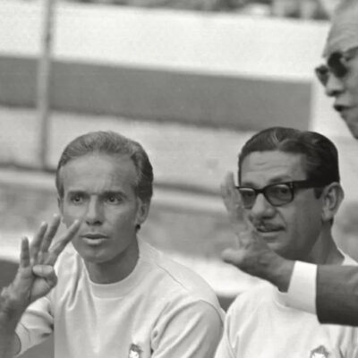 Como as escolas de futebol estrangeiras moldaram o futebol brasileiro