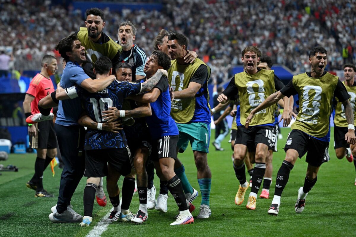 Argentina vira jogo contra Inglaterra e está na final da Copa do Mundo 2026