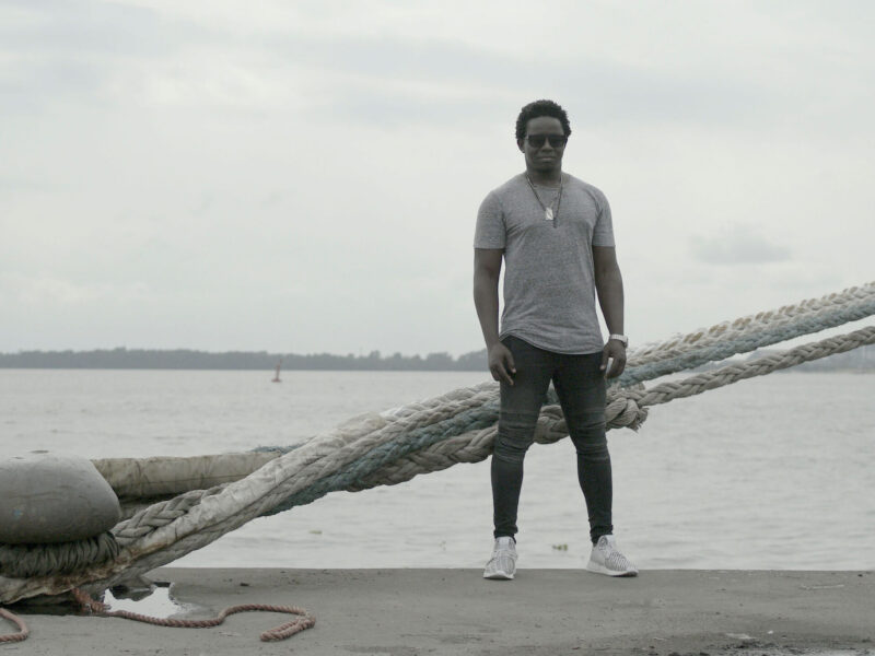 Documentário premiado sobre imigrante centro-africano terá sessão gratuita na Nave Coletiva, em SP