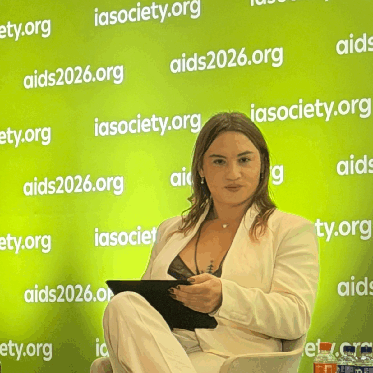 Antropóloga travesti, Pisci Bruja defende na AIDS 2026 o papel das comunidades na ciência do HIV