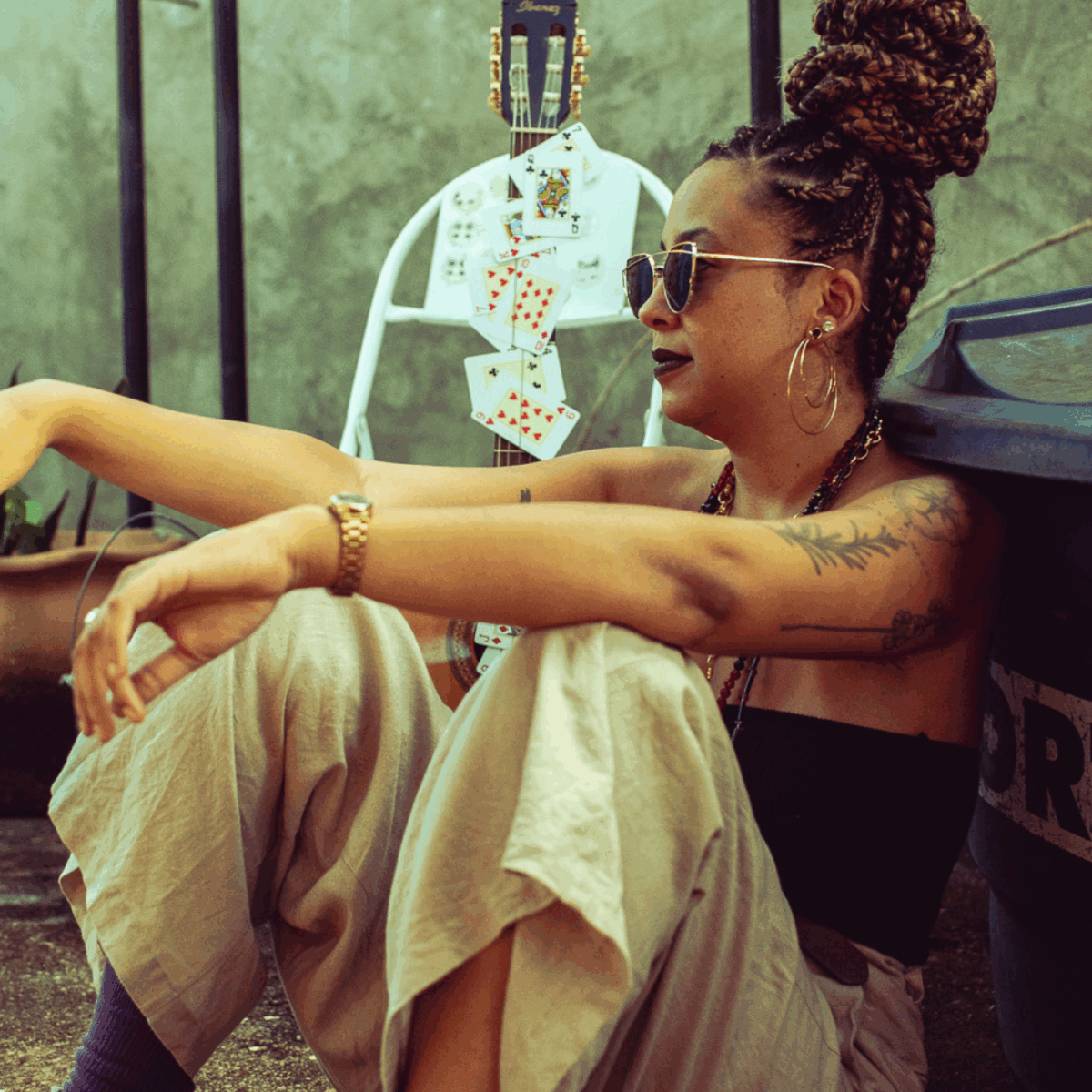 Letícia Fialho assina três faixas de ‘EQUILIBRIUM 2’ e canta com Maria Bethânia em ‘Ogum Me Rodeia’