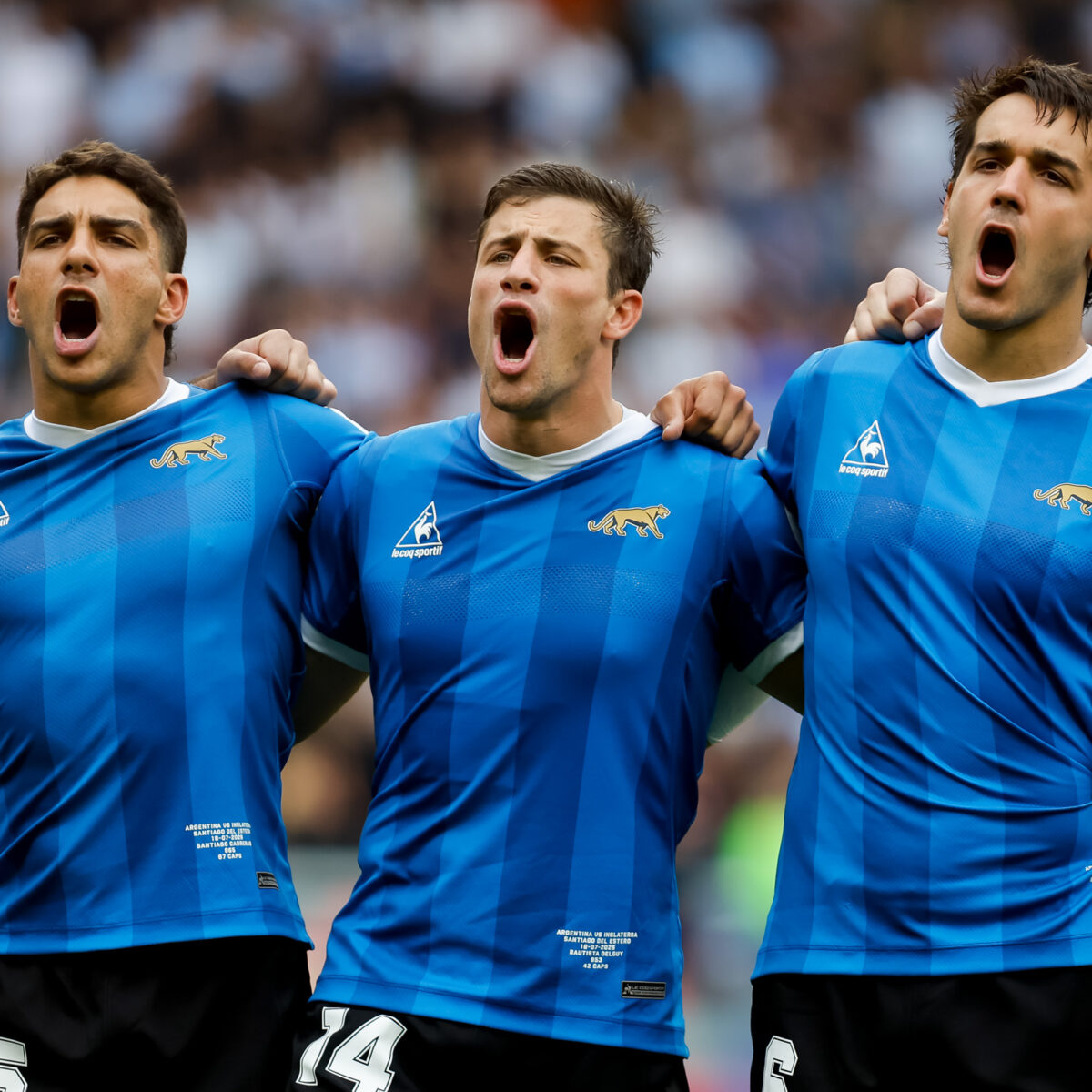 Seleção Argentina de Rúgbi reproduz uniforme de futebol para enfrentar a Inglaterra