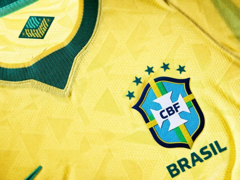 Resgate da camisa: o verde e amarelo volta a ser de todos